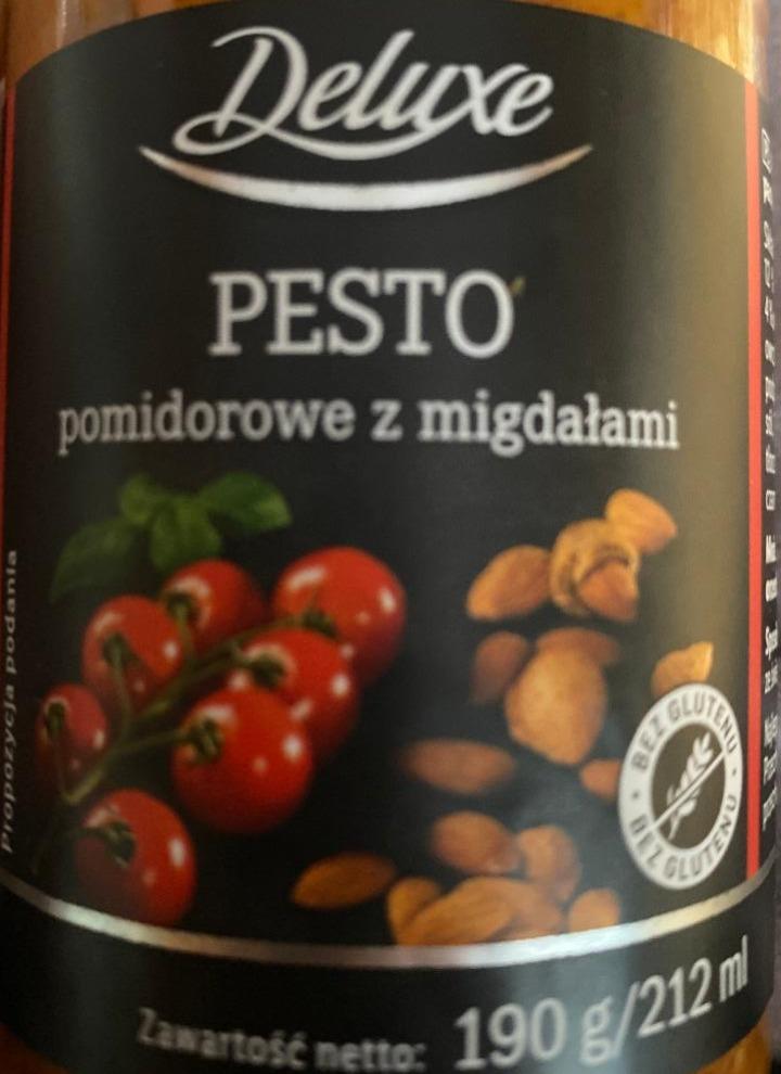 Zdjęcia - Deluxe Pesto pomidorowe z migdałami