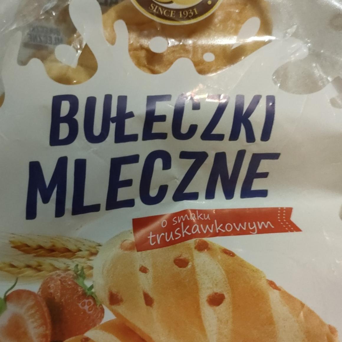 Zdjęcia - bułeczki mleczne o smaku truskawkowym Dan Cake