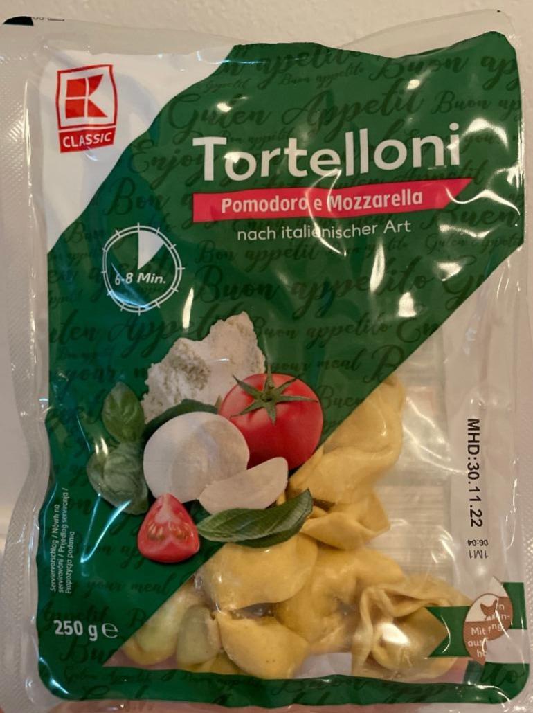 Zdjęcia - Tortelloni Pomidor Mozzarella Kaufland