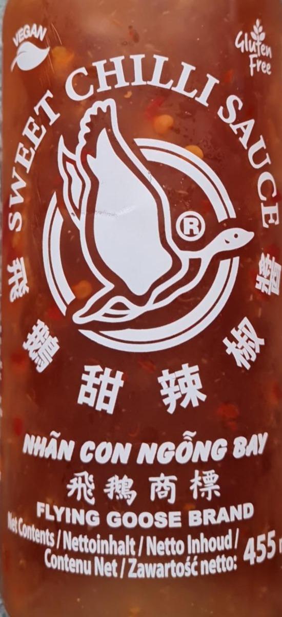 Zdjęcia - Sweet chilli sauce for chicken Flying Goose Brand