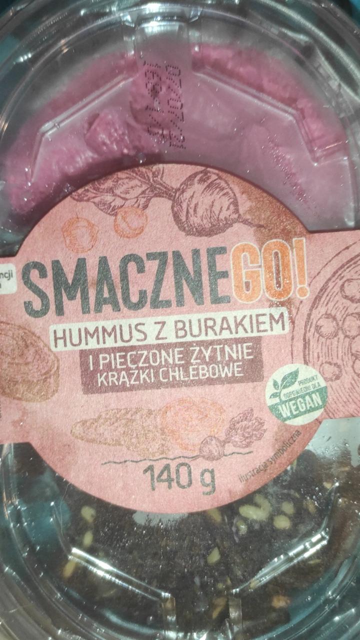 Zdjęcia - Smacznego hummus z burakiem i pieczone żytnie krążki chlebowe 