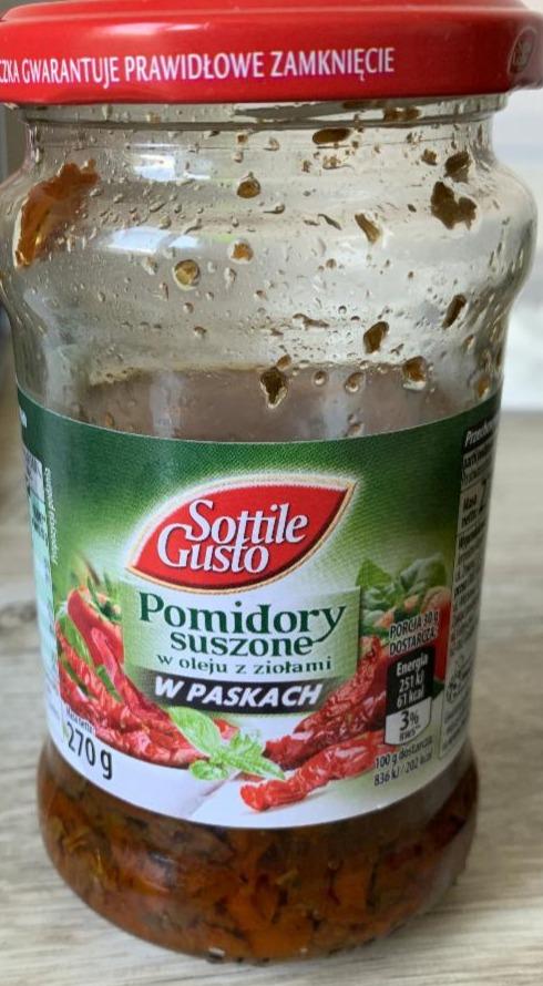 Zdjęcia - Pomidory suszone w oleju z ziołami Sottile Gusto