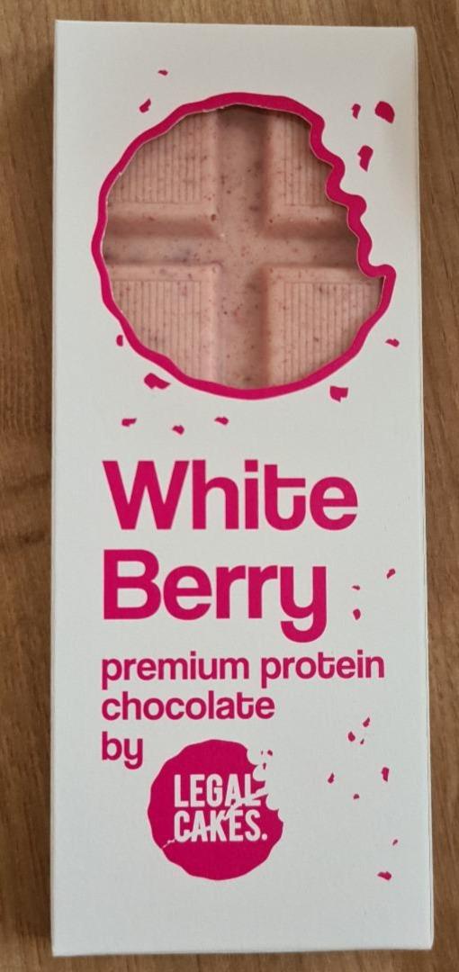 Zdjęcia - White Berry Premium protein chocolate by Legal Cakes