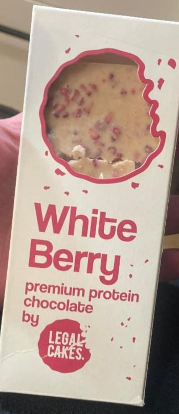 Zdjęcia - White Berry Premium protein chocolate by Legal Cakes