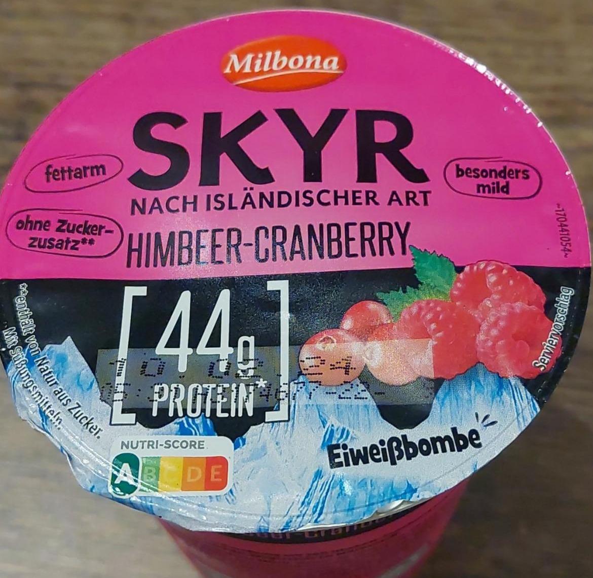 Zdjęcia - Skyr nach islandischer Art Himbeer cranberry Milbona