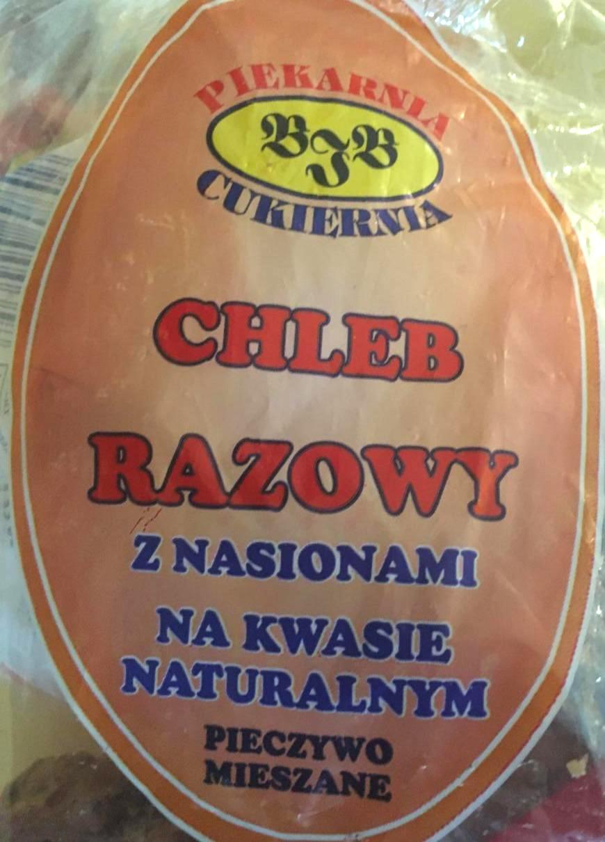 Zdjęcia - Chleb razowy z nasionami piekarnia Błaszkowiak