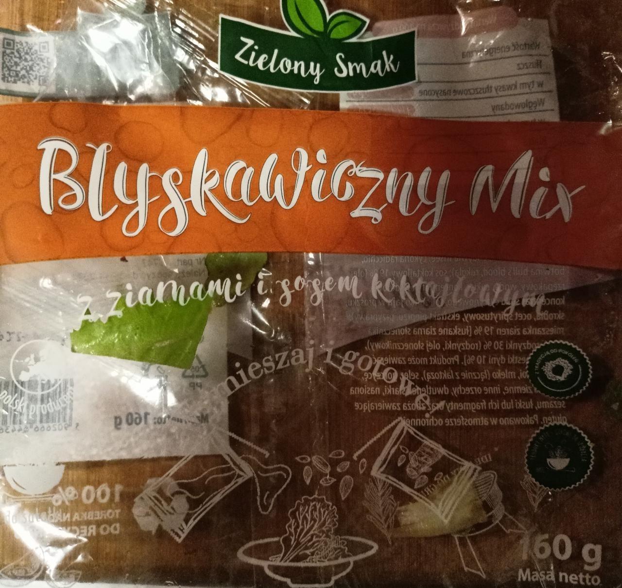 Zdjęcia - Błyskawiczny Mix z ziarnami i sosem koktajlowym Zielony Smak