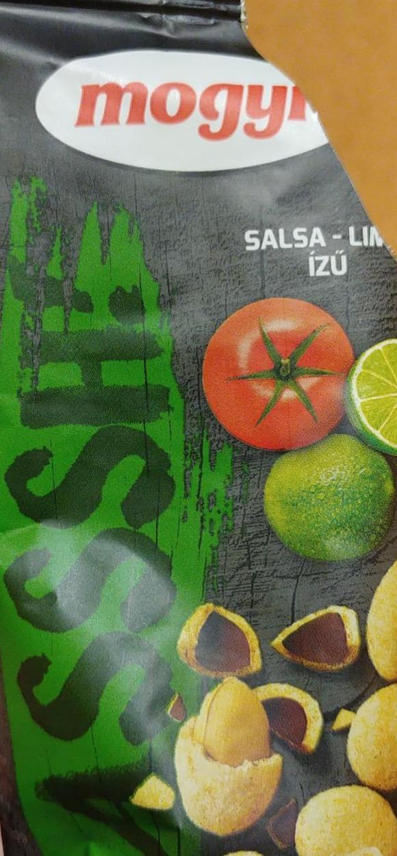 Zdjęcia - Orzeszki ziemne w skorupce o smaku limonki w pomidoroej salsie mogyi