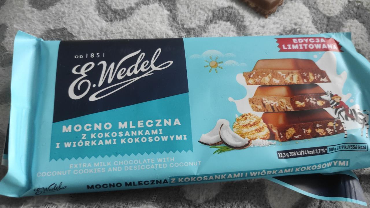 Zdjęcia - E. Wedel Czekolada mocno mleczna z kokosankami i wiórkami kokosowymi 80 g