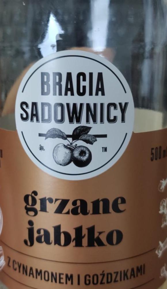 Zdjęcia - Bracia Sadownicy Grzane jabłko z cynamonem i goździkami