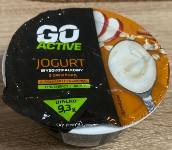 Zdjęcia - Jogurt wysokobiałkowy z owsianką jabłko z cynamonem Go Active