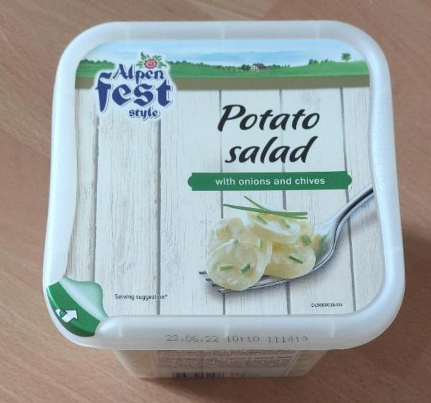 Zdjęcia - Potato Salad with Onion and Chives Alpen fest style