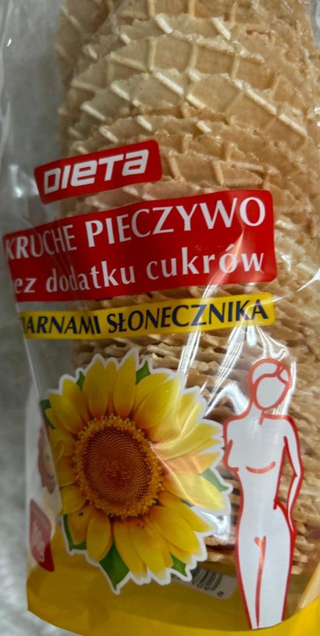 Zdjęcia - Kruche pieczywo bez dodatku cukrów z ziarnami słonecznika Dieta