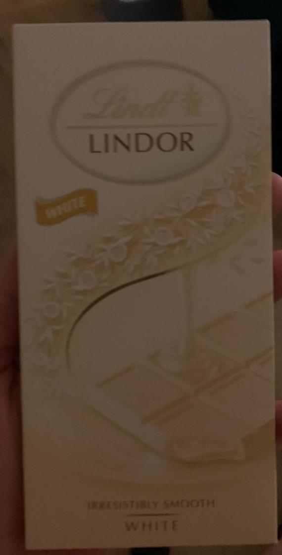 Zdjęcia - Lindt Lindor Biała czekolada z nadzieniem 100 g