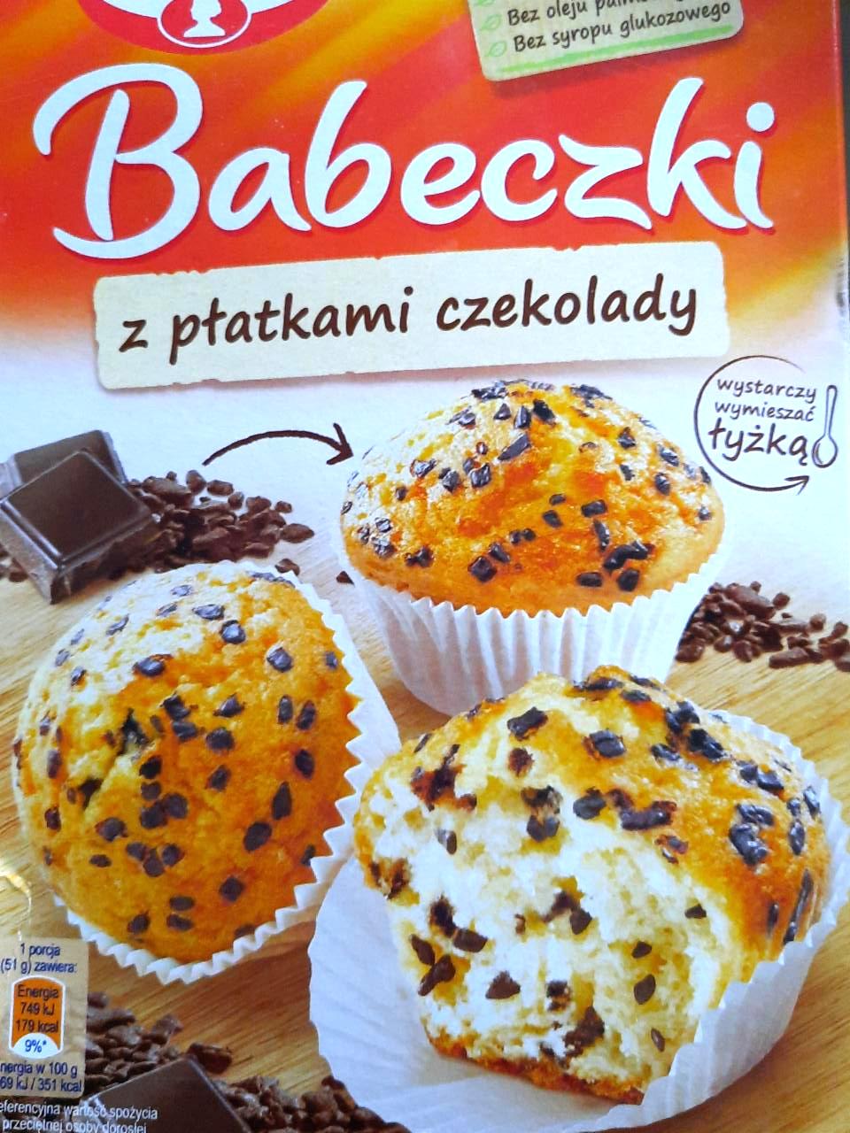 Zdjęcia - Babeczki z płatkami czekolady Dr.Oetker