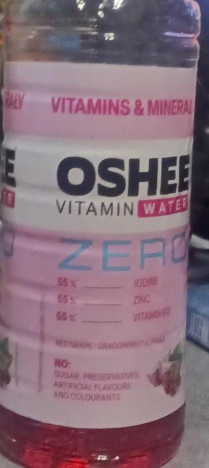 Zdjęcia - Oshee Vitamin water Zero czerwone Winogrono-dragonfruit