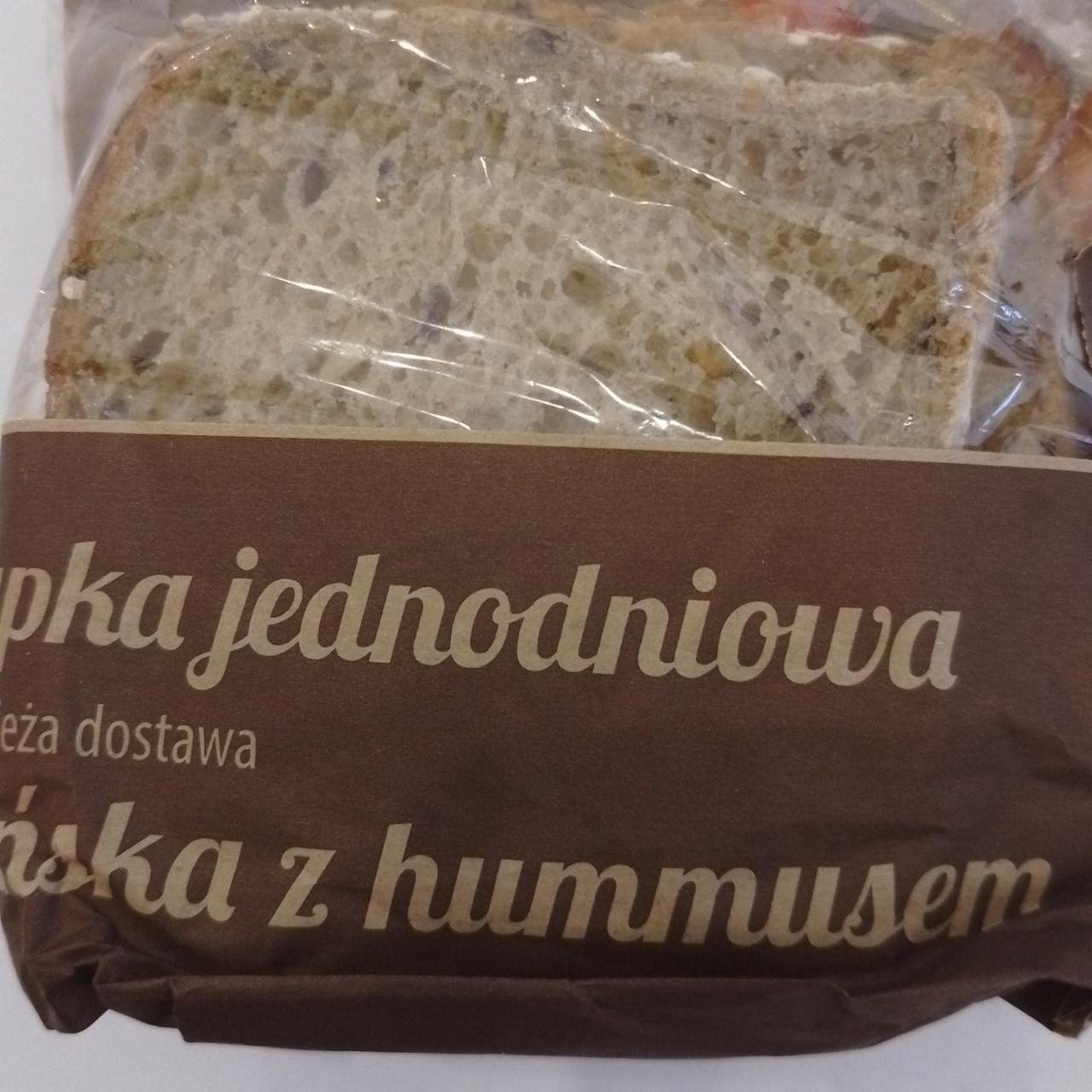 Zdjęcia - Kanapka jednodniowa wegańska z hummusem Piekarnia Hert