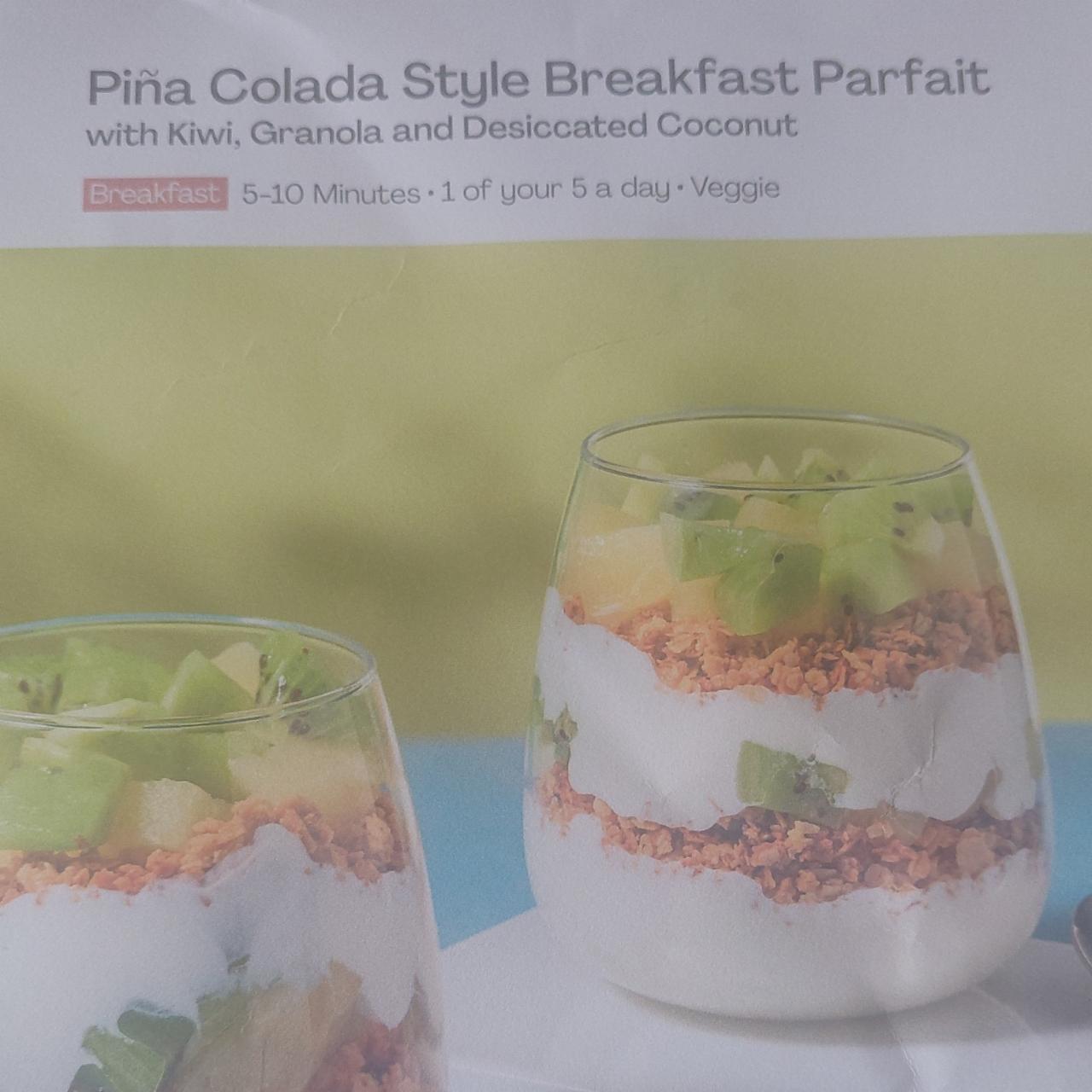 Zdjęcia - Pina colada style breakfast parfait Hello Fresh