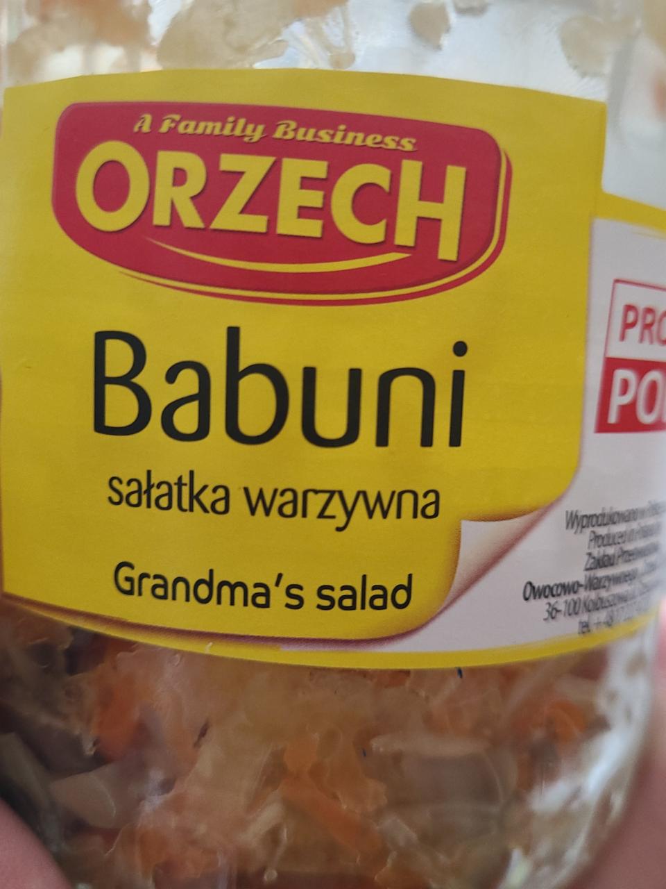 Zdjęcia - babuni sałatka warzywna orzech