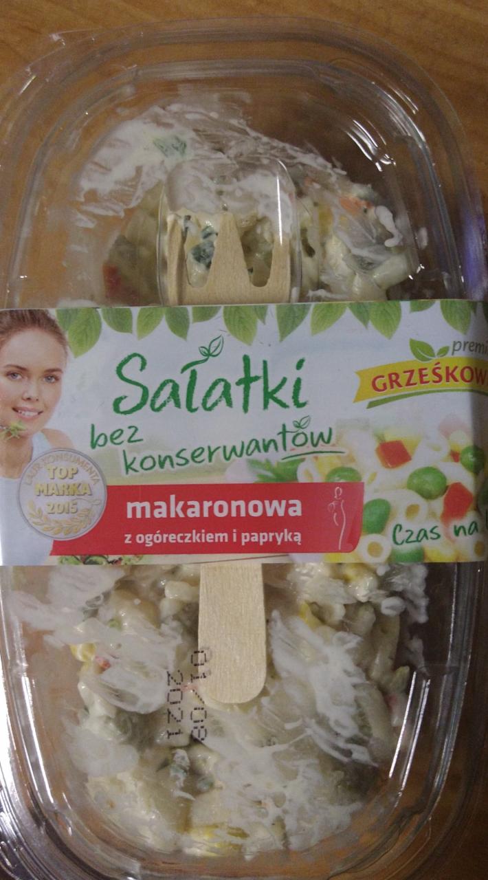 Zdjęcia - sałatka makaronowa z ogóreczkiem i papryką Grześkowiak