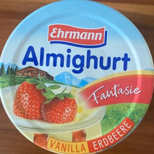 Zdjęcia - Almighurt vanilla strawberry Ehrmann