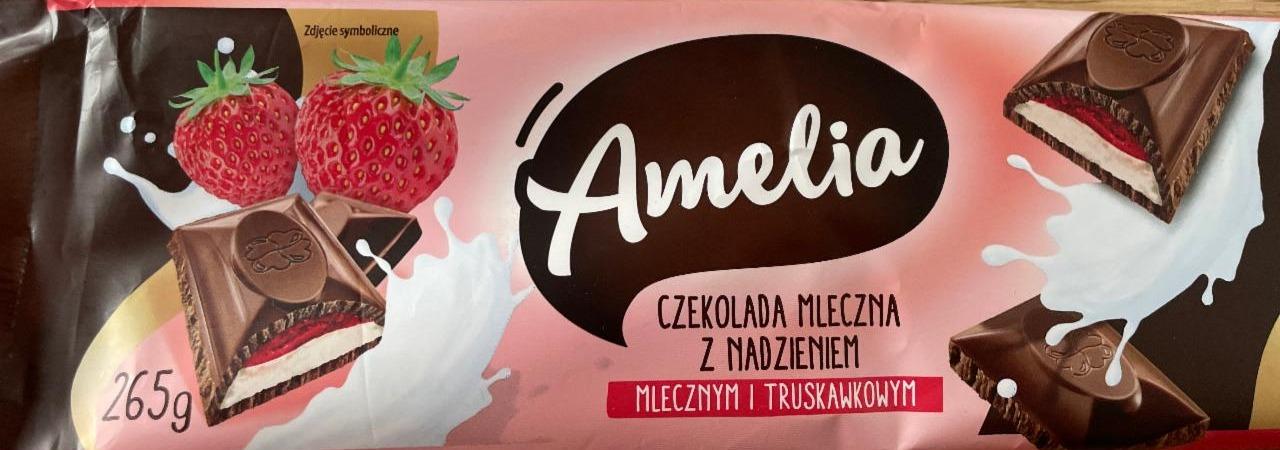 Zdjęcia - Czekolada mleczna z nadzieniem mlecznym i truskawkowym Amelia