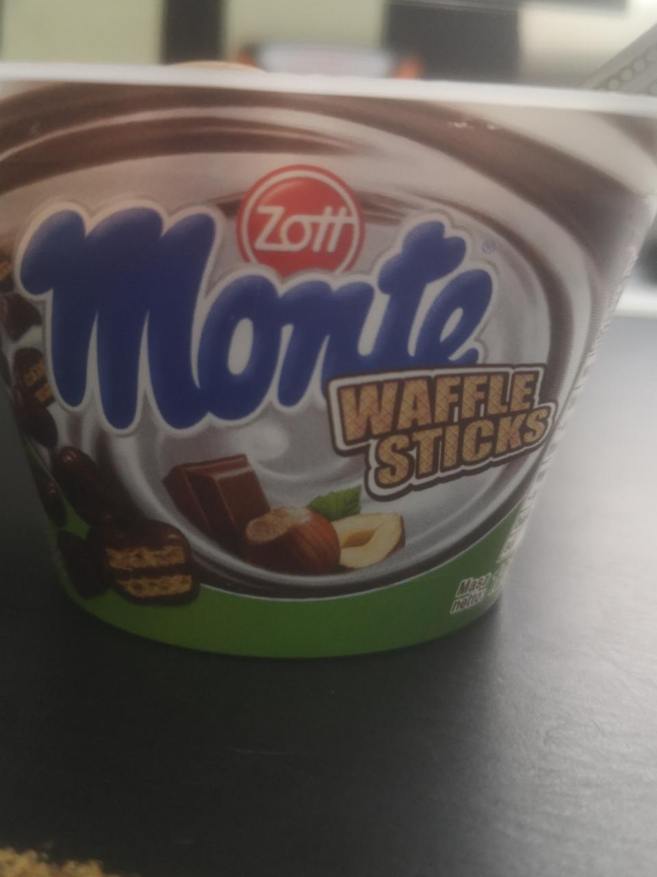 Zdjęcia - Zott Monte WAFFLE STICKS