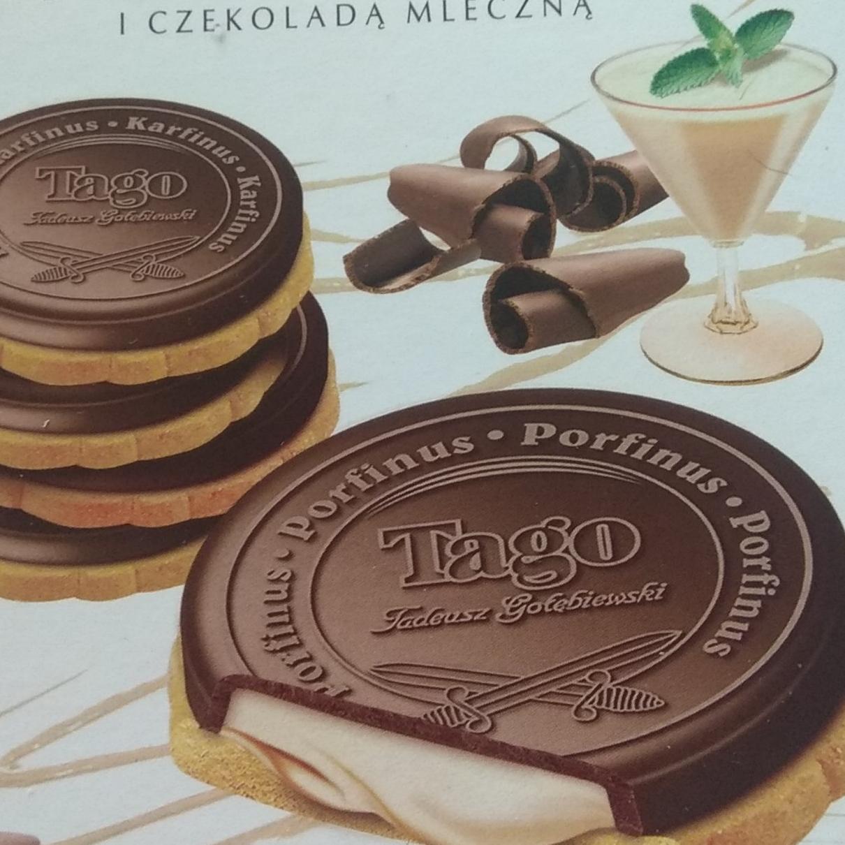 Zdjęcia - Kardynałki z kremem o smaku zabajone z czekoladą mleczną Tago