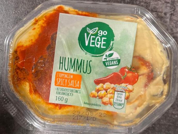 Zdjęcia - Hummus z toppingiem spicy salsa go Vege