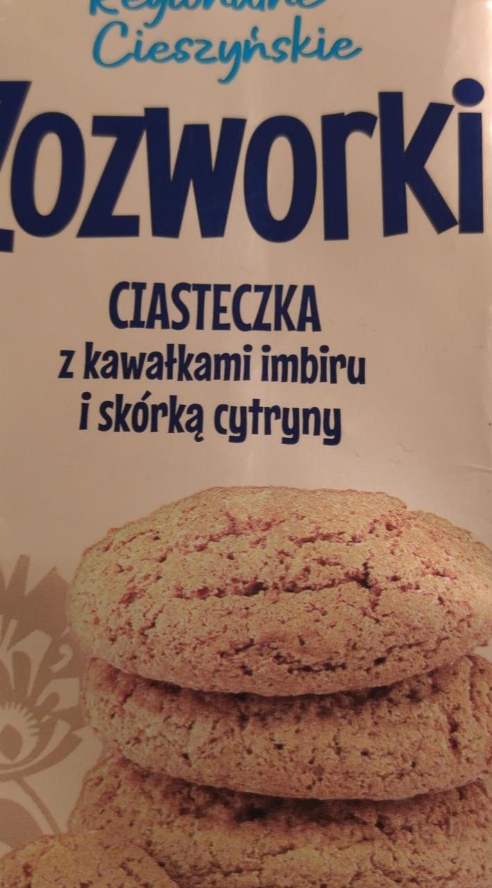 Zdjęcia - Zozworki ciasteczka z kawałkami imbiru i skórką cytryny 