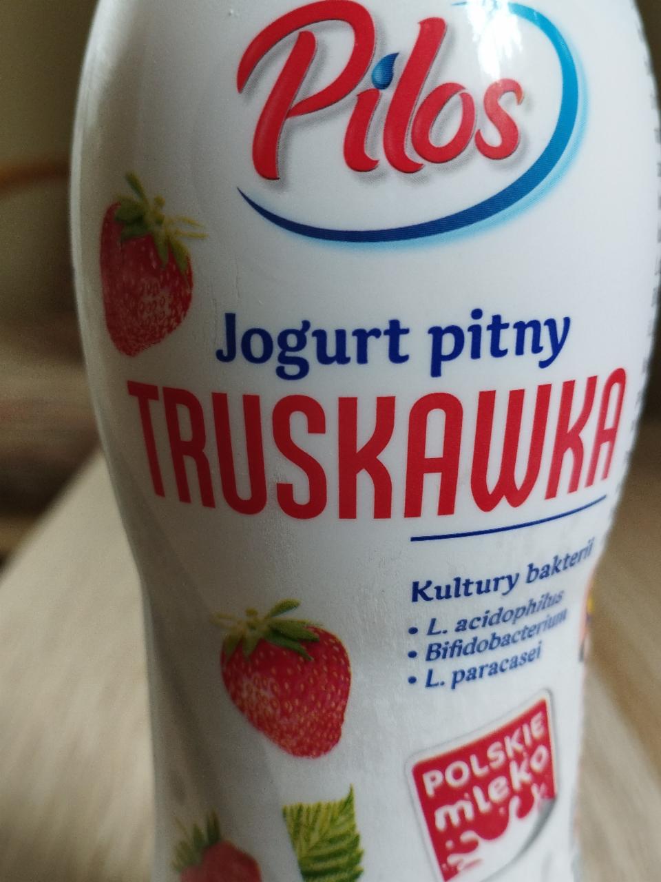 Zdjęcia - Jogurt pitny Truskawka Pilos