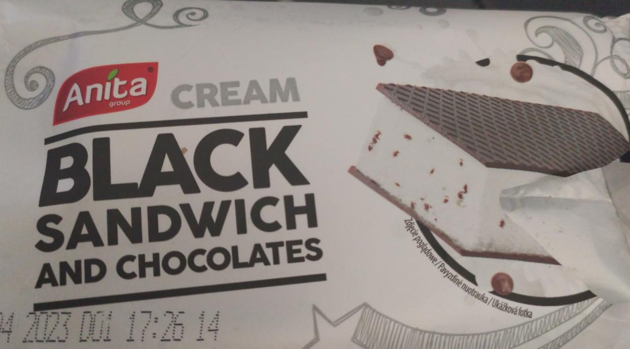 Zdjęcia - black sandwich and chocolates Anita Cream