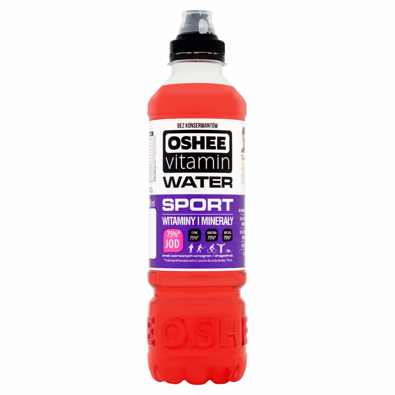 Zdjęcia - Oshee Vitamin Water Napój niegazowany o smaku czerwonych winogron i dragonfruit 750 ml