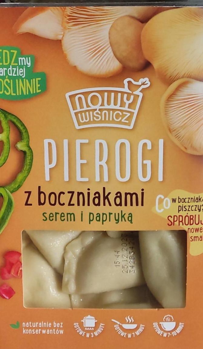 Zdjęcia - Pierogi z boczniakami serem i papryką Nowy Wiśnicz
