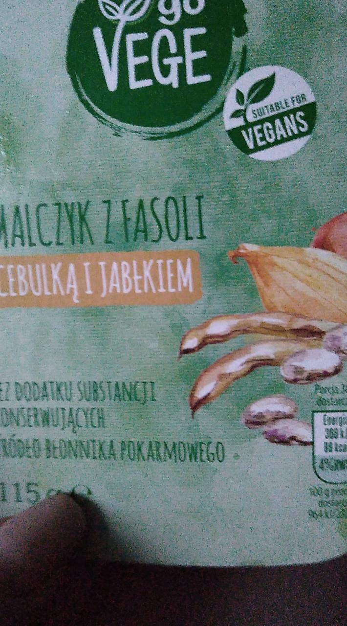 Zdjęcia - Smalczyk z fasoli z cebulką i jabłkiem My best veggie