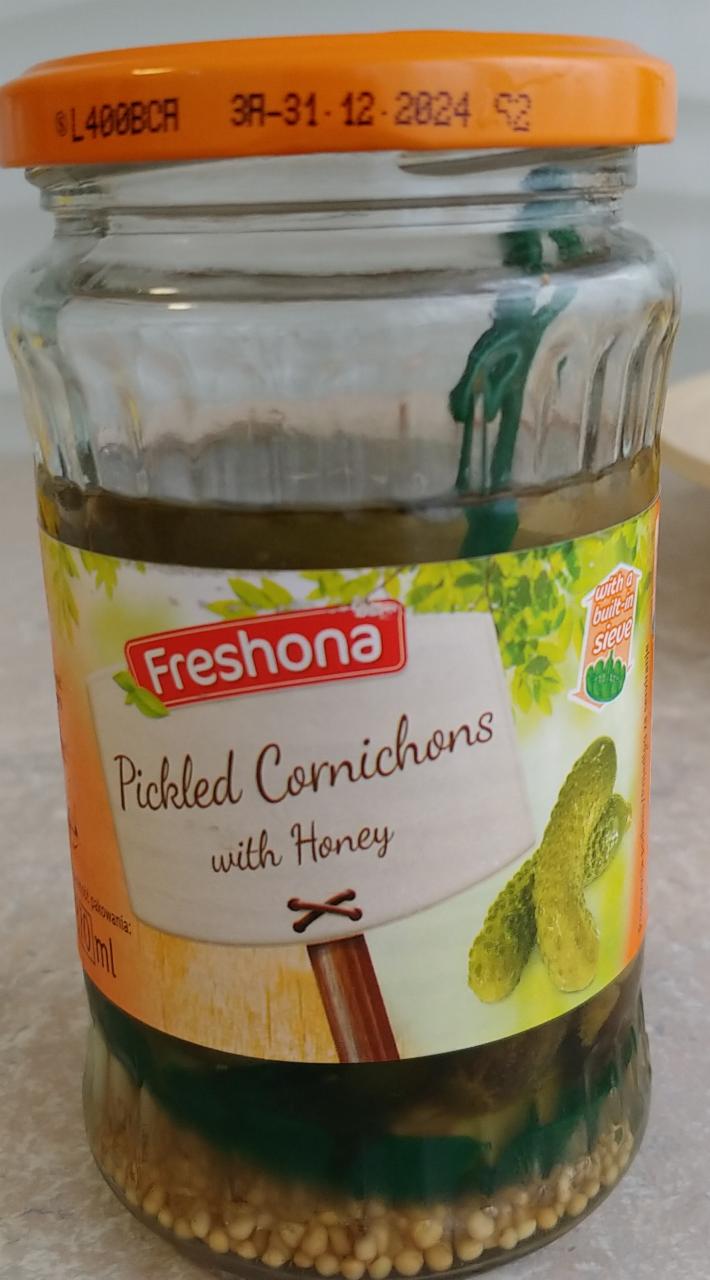 Zdjęcia - freshona pickled cornichons with honey