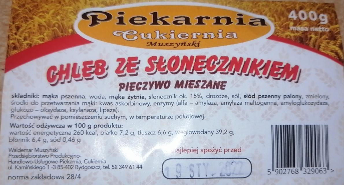 Zdjęcia - Chleb ze słonecznikiem pieczywo mieszane Piekarnia Muszyński