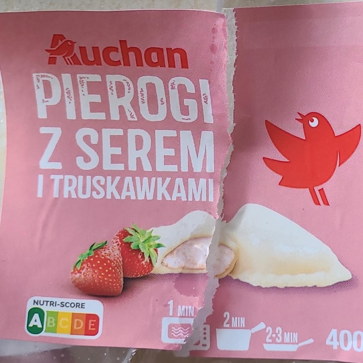 Zdjęcia - Pierogi z serem i truskawkami Auchan