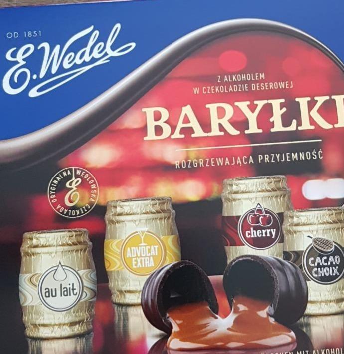 Zdjęcia - Baryłki z alkoholem w czekoladzie deserowej E.Wedel