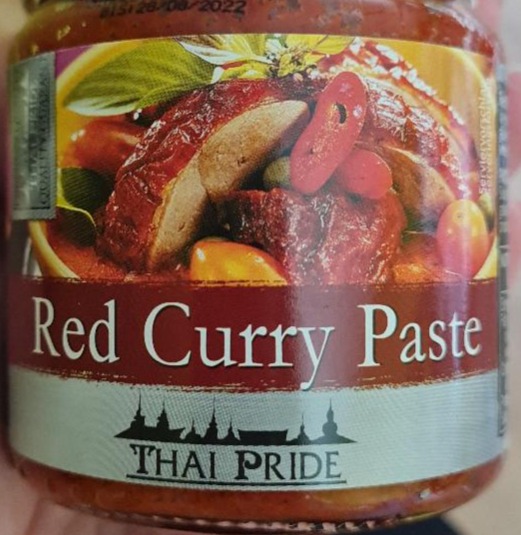 Zdjęcia - Red curry paste Thai pride