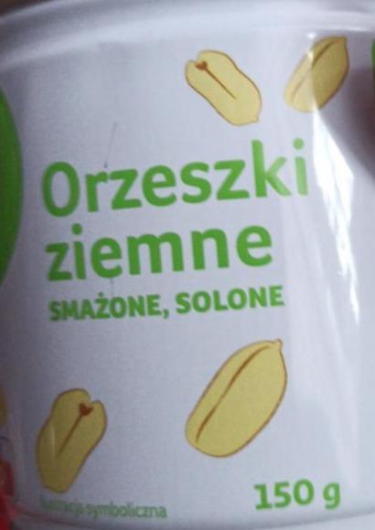 Zdjęcia - Orzeszki ziemne smażone, solone Auchan