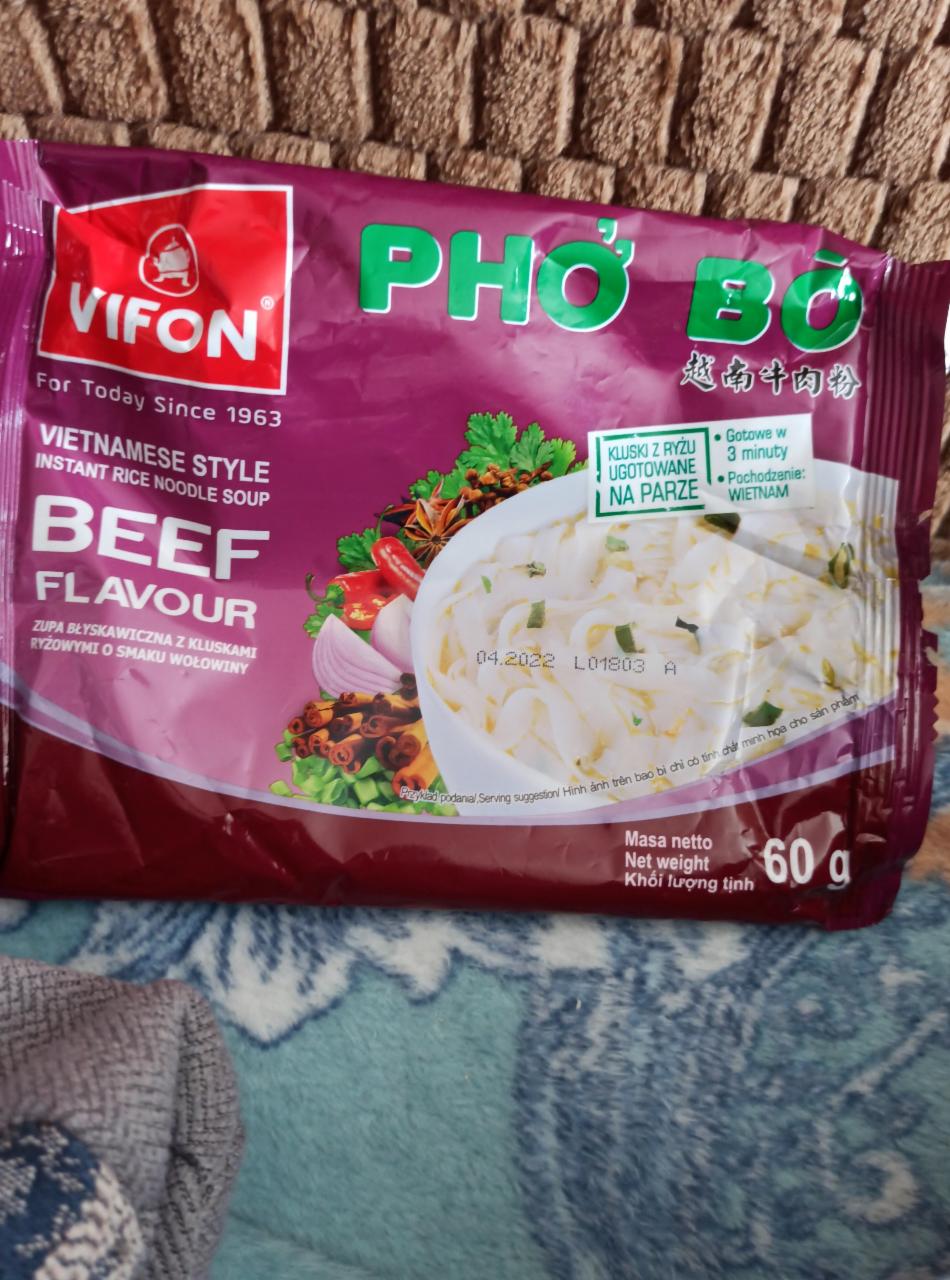 Zdjęcia - Wietnamska zupa Pho Bo o smaku wołowiny Vifon