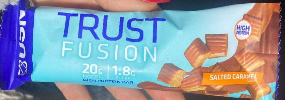 Zdjęcia - High proitein bar salted caramel Trust fusion USN