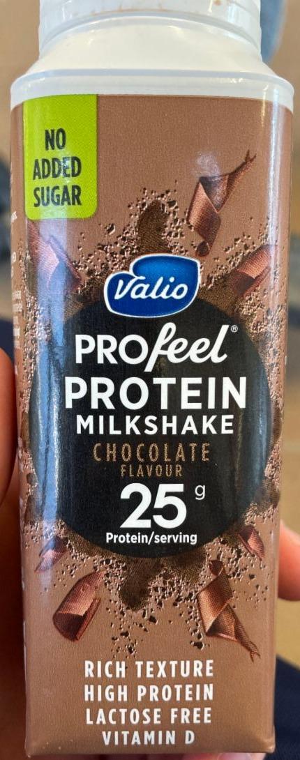Zdjęcia - Valio Profeel Napój proteinowy o smaku czekoladowym 250 ml