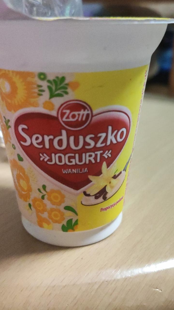 Zdjęcia - serduszko jogurt waniliowy zott