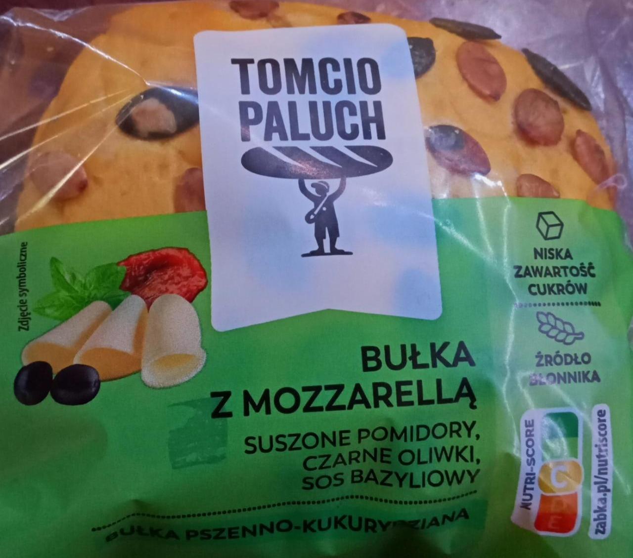 Zdjęcia - Bułka z Mozzarellą suszone pomidory, oliwki i sos bazyliowy Tomcio paluch