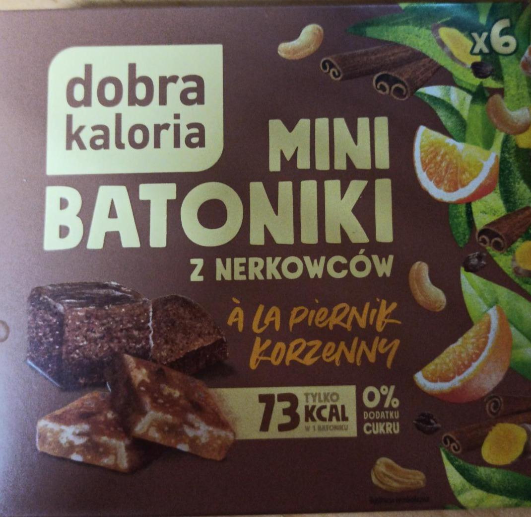 Zdjęcia - Mini batoniki z nerkowców a la piernik korzenny Dobra Kaloria